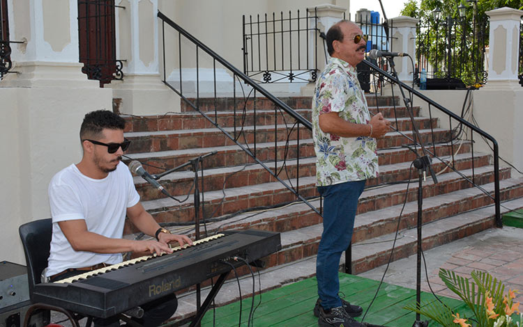 Juan Campos y Juan Manuel Campos Juan Campos y Juan Manuel Campos