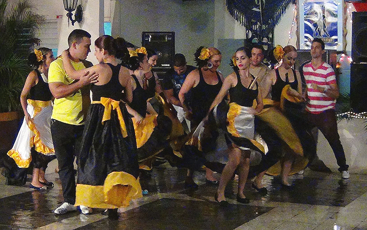 Club Melodías de Siempre, Santo Domingo, Villa Clara Club Melodías de Siempre, Santo Domingo, Villa Clara