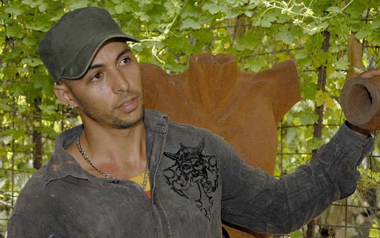 Artista de la plástica Leonardo Montiel.