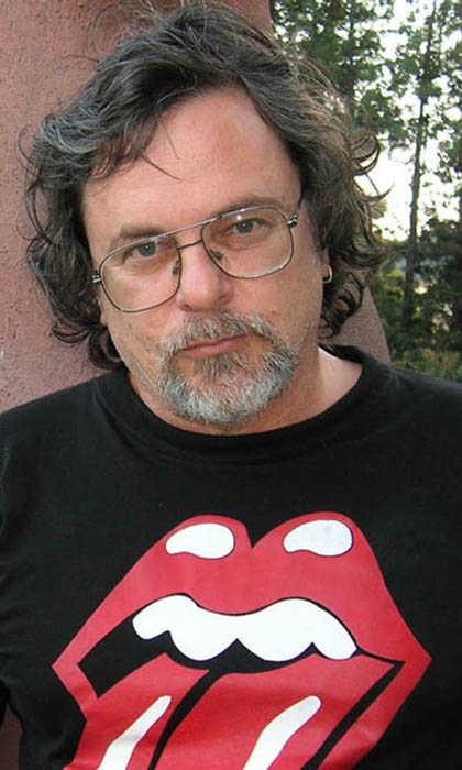 Escritor Eduardo del Llano. Escritor Eduardo del Llano.