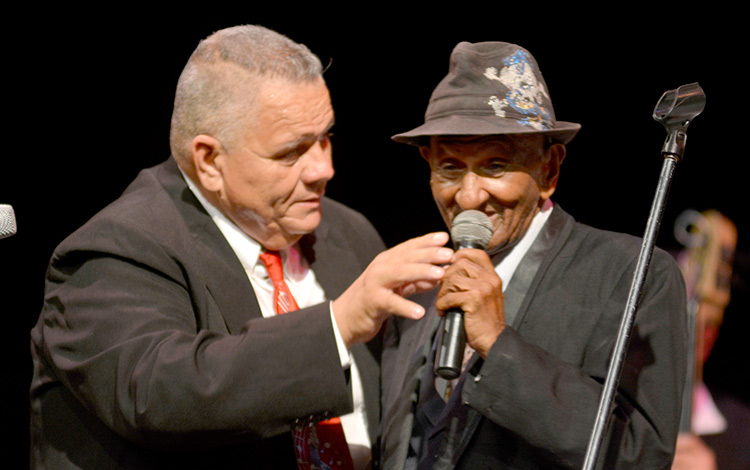 Tony Guzmán y Rafael Dí­az