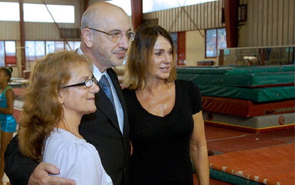 Orisel Martínez junto a Nadia Comaneci Orisel Martínez junto a Nadia Comaneci