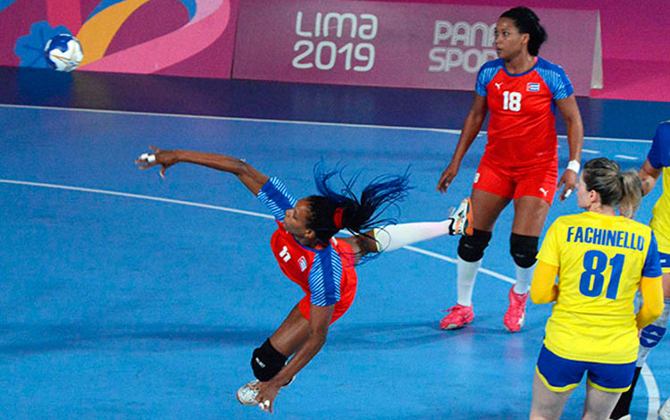Cuba contra Brasil en el torneo femenino de balonmano de los Panamericanos de Lima 2019. Cuba contra Brasil en el torneo femenino de balonmano de los Panamericanos de Lima 2019.