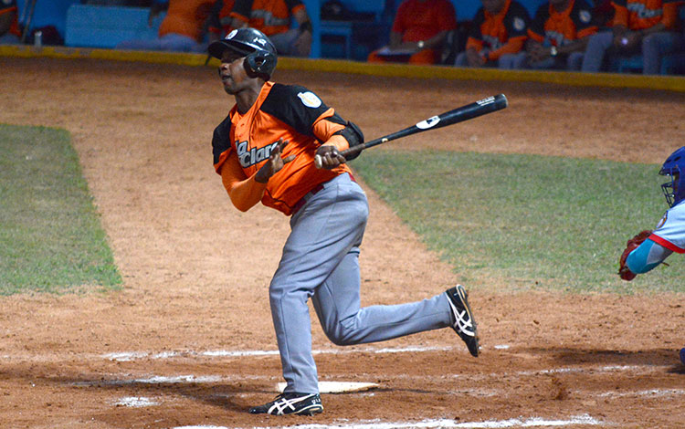 Alexander Ayala, refuerzo del equipo de Villa Clara. Alexander Ayala, refuerzo del equipo de Villa Clara.