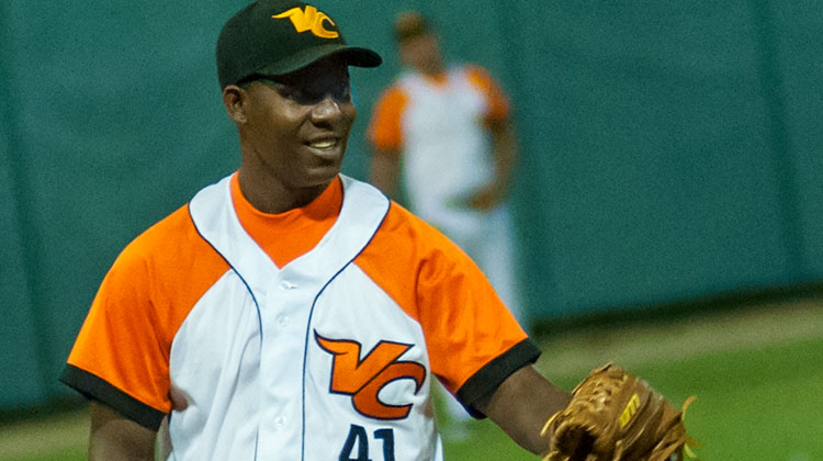 Alaín Sánchez, ganador del tercer juego del play off contra Ciego de Ávila. Alaín Sánchez, pitcher de Villa Clara.