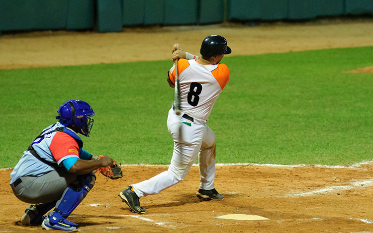 Javier Fusté en el cuarto juego de Villa Clara contra Ciego de Ávila. Javier Fusté en el cuarto juego de Villa Clara contra Ciego de Ávila.