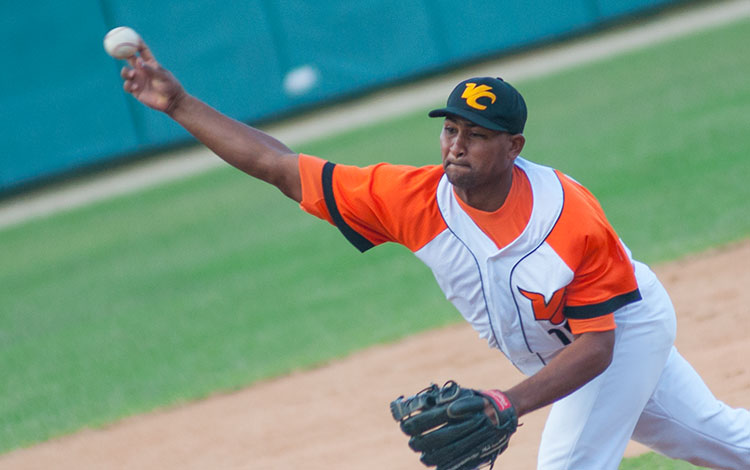 Freddy Asiel Álvarez, pitcher de Villa Clara. Freddy Asiel Álvarez, pitcher de Villa Clara, en el quinto juego del play off contra Ciego de Ávila.