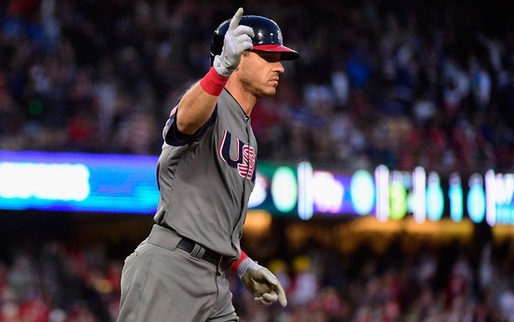 Ian Kinsler batea jonrón en final contra Puerto Rico, IV Clásico Mundial de Béisbol. Ian Kinsler batea jonrón en final contra Puerto Rico, IV Clásico Mundial de Béisbol.