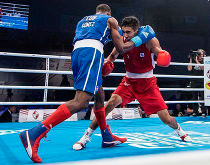 Andy Cruz, campeón de los 64 kilogramos, mundial de boxeo de Hamburgo. Andy Cruz, campeón de los 64 kilogramos, mundial de boxeo de Hamburgo.