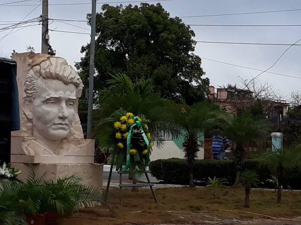 ofrenda floral abel santamaria