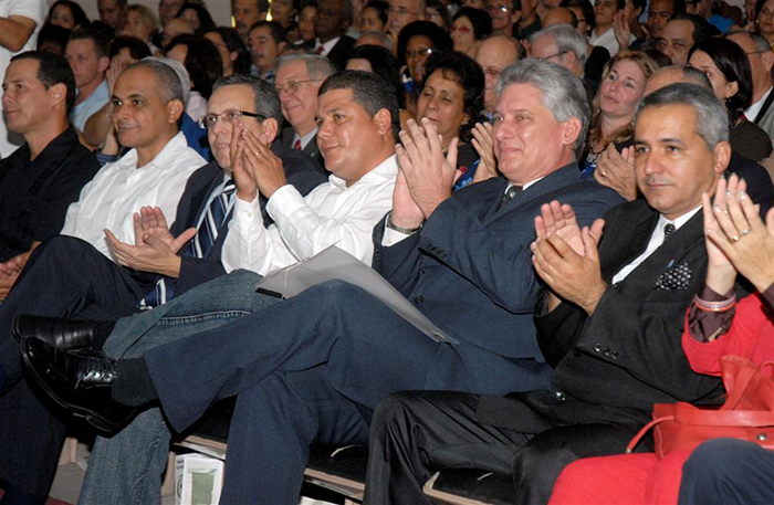 Díaz Canel Ministro Educaciónva