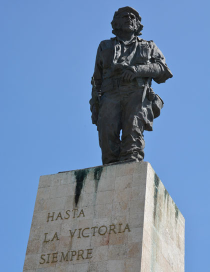 Escultura del Che en la Plaza de la Revolución de Santa Clara. Escultura del Che en la Plaza de la Revolución de Santa Clara.