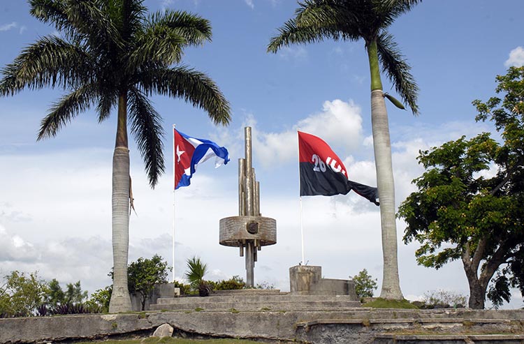 Monumento a las acciones revolucionarias en la Loma del Capiro, en Santa Clara. Monumento a las acciones revolucionarias en la Loma del Capiro, en Santa Clara.