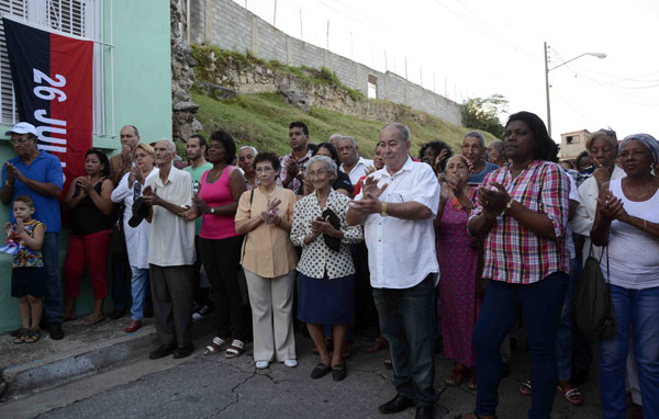 Ofrendas a Frank País Ofrendas a Frank País