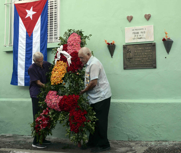 Ofrendas a Frank País Ofrendas a Frank País