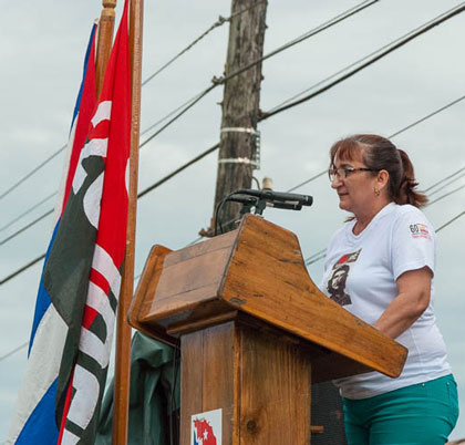 Neisy Santos Silva, presidenta de la ANAP en Villa Clara, habla en acto por el Día del Campesino. Neisy Santos Silva, presidenta de la ANAP en Villa Clara, habla en acto por el Día del Campesino.