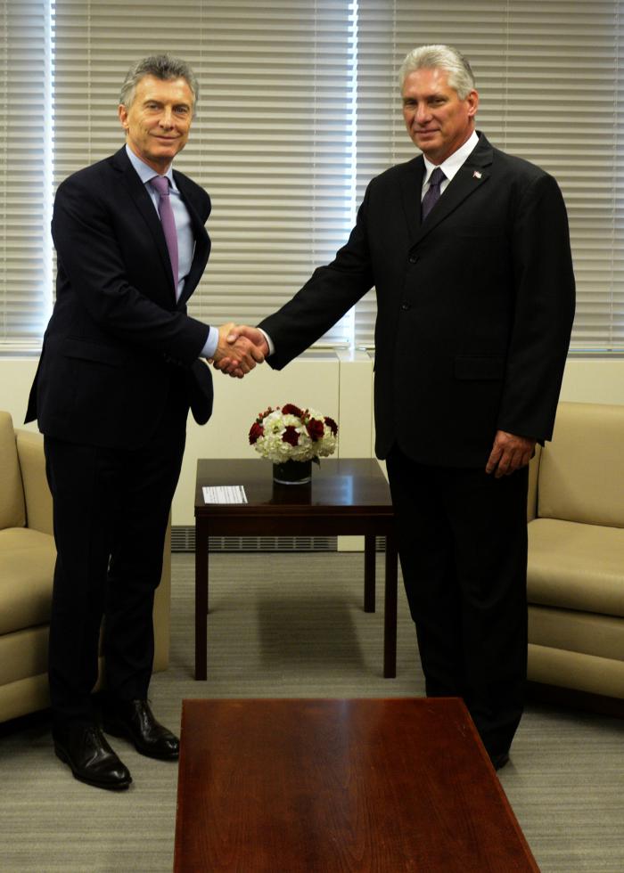 Encuentro de Miguel Dí­az-Canel Bermúdez con Mauricio Macri, presidente de Argentina.