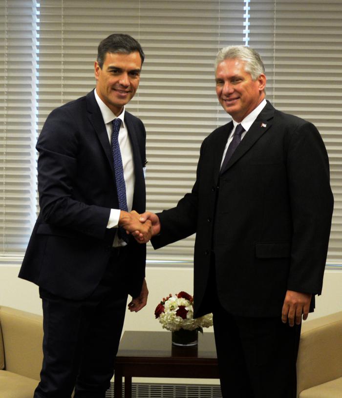 Encuentro de Miguel Dí­az-Canel Bermúdez con Pedro Sánchez, presidente de España.