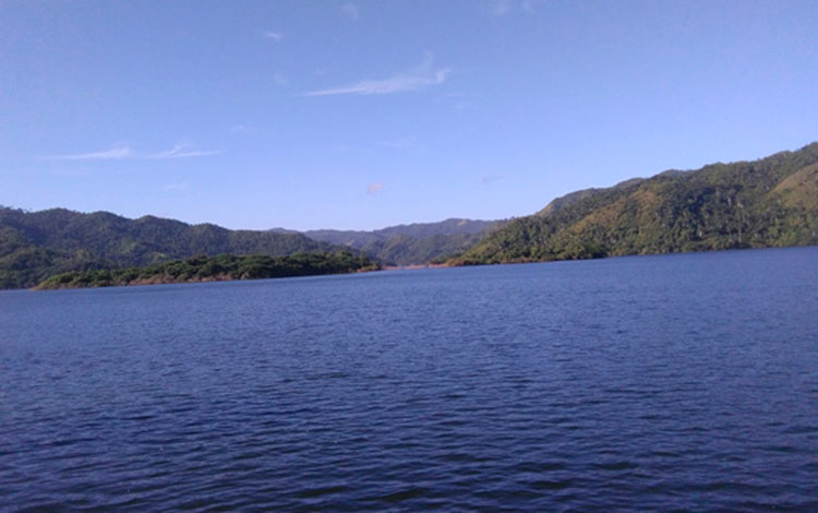 Presa Hanabanilla, en Villa Clara. Presa Hanabanilla, en Villa Clara.