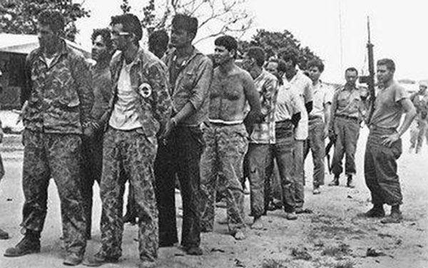 Mercenarios que invadieron a Cuba por Playa Girón. Mercenarios que invadieron a Cuba por Playa Girón.