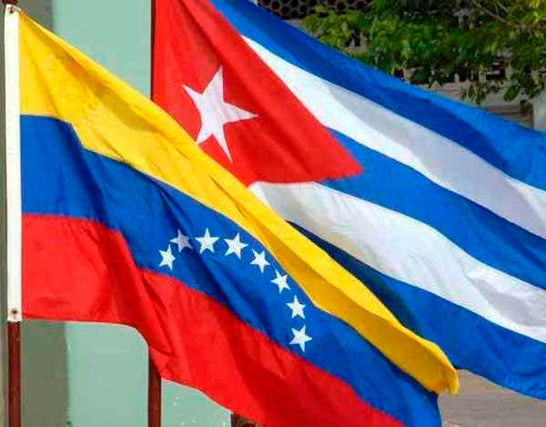 Banderas de Cuba y Venezuela Banderas de Cuba y Venezuela
