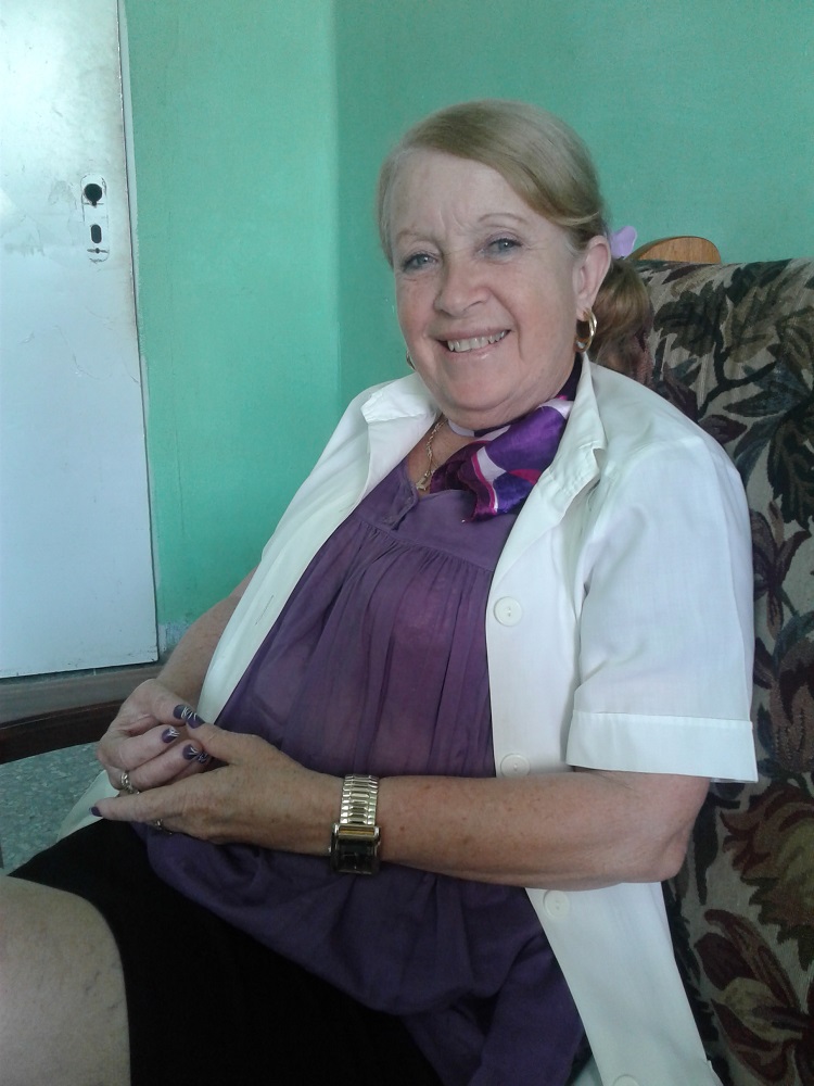 Psicóloga del Hospital Materno Mariana Grajales, Estrella Rodríguez Luna Psicóloga del Hospital Materno Mariana Grajales, Estrella Rodríguez Luna