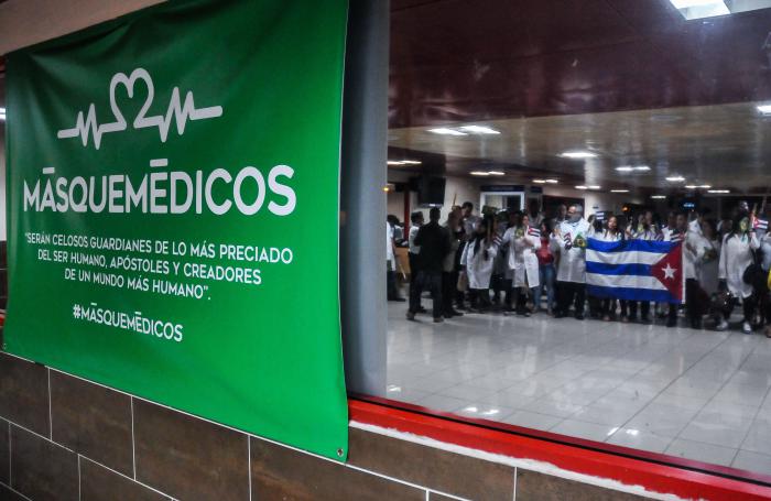 Recibimiento a los médicos de misión en Brasil Recibimiento a los médicos de misión en Brasil