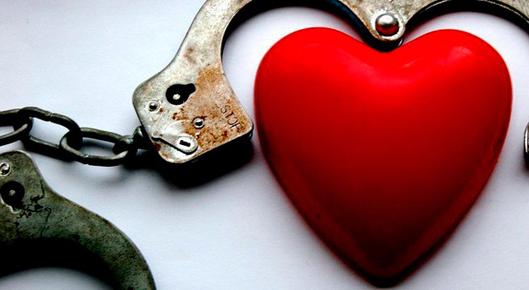 Adicción al amor. Corazón. Adicción al amor. Corazón.