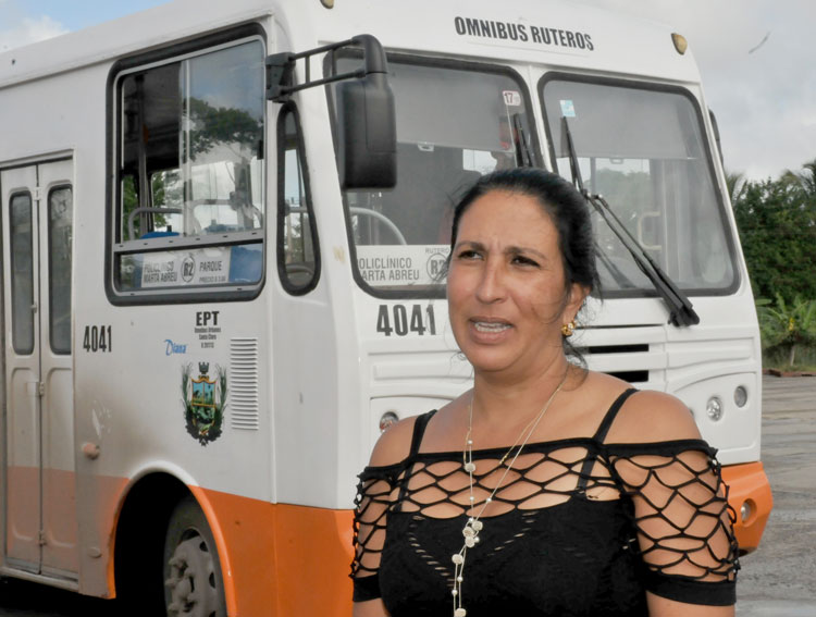Jarys Hernández, directora de í“mnibus Urbanos en Santa Clara. Jarys Hernández, directora de í“mnibus Urbanos en Santa Clara.