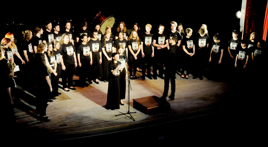 coro de estudiantes y profesores de north shore, nueva york