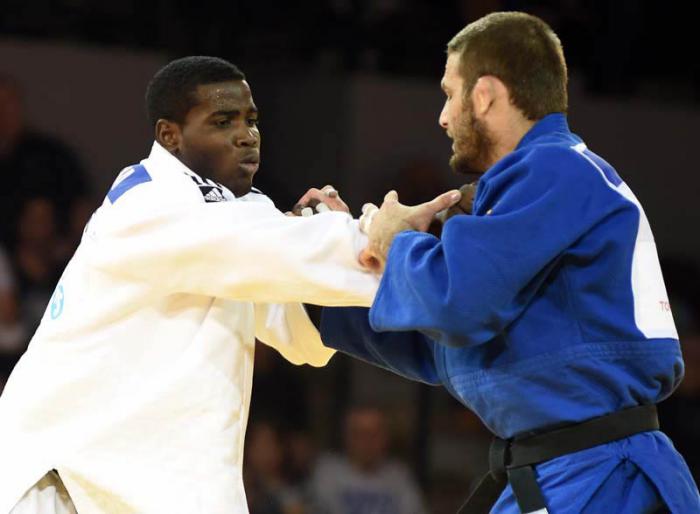 Cuban judo men's team trains in Japan