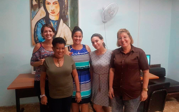 Parte del colectivo de Telecubanacán.(Foto: Tomada del perfil de Facebook de Telecubanacán) Parte del colectivo de Telecubanacán.(Foto: Tomada del perfil de Facebook de Telecubanacán)