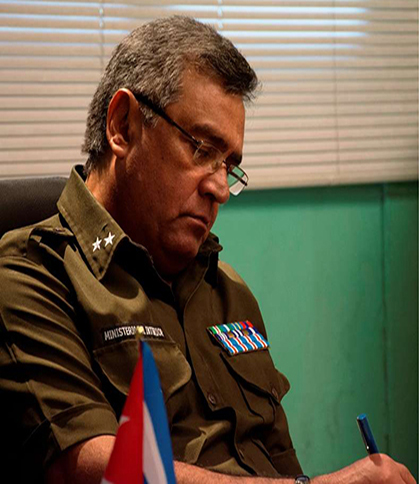 Roberto Perdomo, actor cubano. Roberto Perdomo, actor cubano.