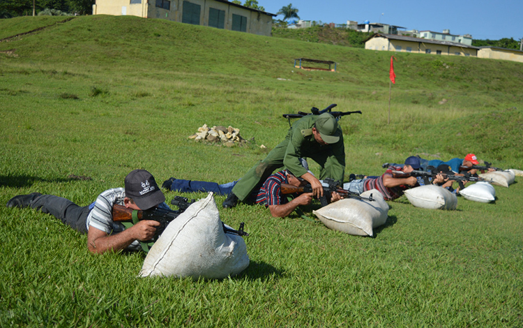 Entrenamiento de tiro. Entrenamiento de tiro.