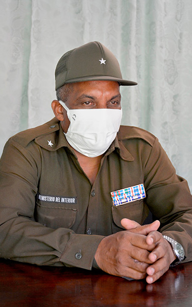 Víctor Noel y su compromiso de servir a la patria. Víctor Noel y su compromiso de servir a la patria.