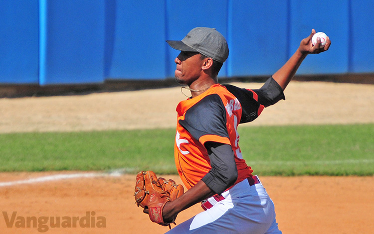 Javier Mirabal, pelotero de Villa Clara. Javier Mirabal, pelotero de Villa Clara.