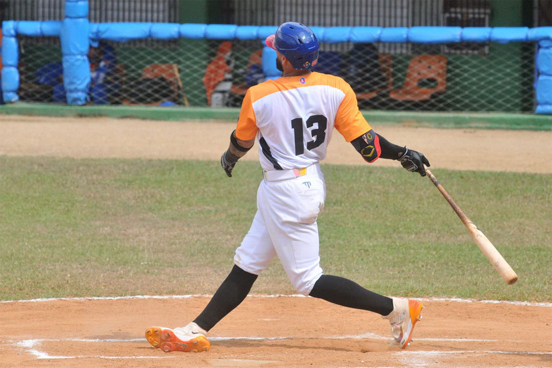 Ariel Pestano Rosado, pelotero de Villa Clara.