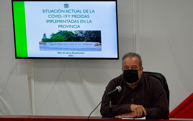 Primer ministro, Manuel Marrero Cruz, en la reunión de análisis de la COVID-19 en Sancti Spíritus. Primer ministro, Manuel Marrero Cruz, en la reunión de análisis de la COVID-19 en Sancti Spíritus.