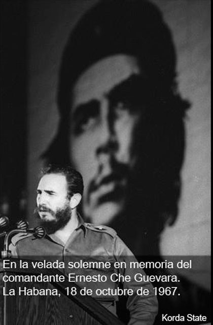 Fidel Castro en la velada solemne en homenaje al Che, el 18 de octubre de 1967.