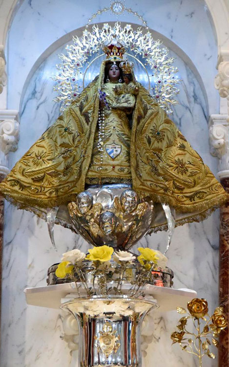 Imagen de la Virgen de la Caridad del Cobre en su santuario, en el poblado santiaguero de El Cobre. Foto: Estudios Revolución Imagen de la Virgen de la Caridad del Cobre en su santuario, en el poblado santiaguero de El Cobre. Foto: Estudios Revolución