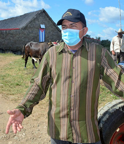 Orelvis Peñate, campesino de Placetas. Orelvis Peñate, campesino de Placetas.