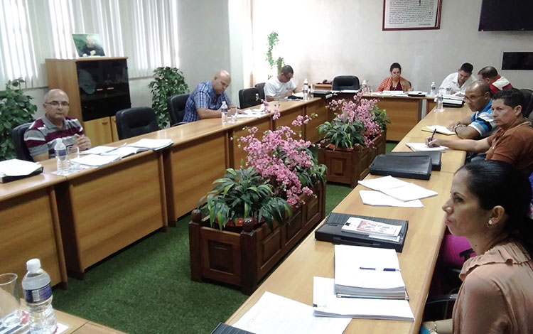 Reunión del Buró Provincial del Partido en Villa Clara.