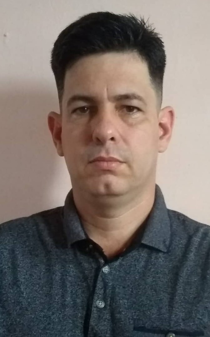 Doctor Isaac Irán Cabrera Ruiz, Profesor Titular Departamento de Psicología de la Universidad Central Marta Abreu de Las Villas (UCLV) y Coordinador de la Maestría en Intervención Psicosocial Doctor Isaac Irán Cabrera Ruiz, Profesor Titular Departamento de Psicología de la Universidad Central Marta Abreu de Las Villas (UCLV) y Coordinador de la Maestría en Intervención Psicosocial