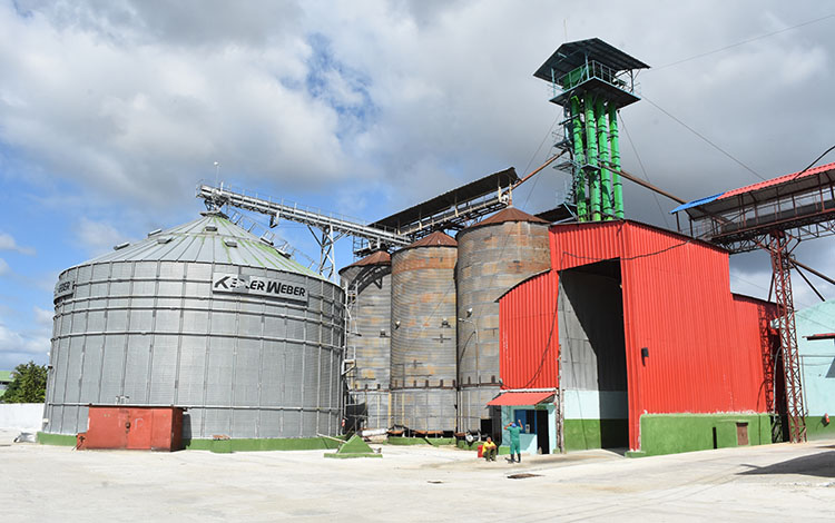 Fábrica de pienso «Chichí Padrón», Villa Clara