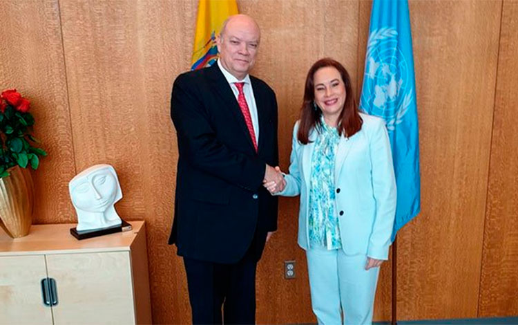 Rodrigo Malmierca, ministro cubano de Comercio Exterior e Inversión Extranjera, y María Fernanda Espinosa, presidenta de la Asamblea General de la ONU. Rodrigo Malmierca, ministro cubano de Comercio Exterior e Inversión Extranjera, y María Fernanda Espinosa, presidenta de la Asamblea General de la ONU.