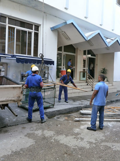 Rehabilitación de edificio de la Planta Tecnológica de Etecsa en Santa Clara, afectado por incendio. Rehabilitación de edificio de la Planta Tecnológica de Etecsa en Santa Clara, afectado por incendio.