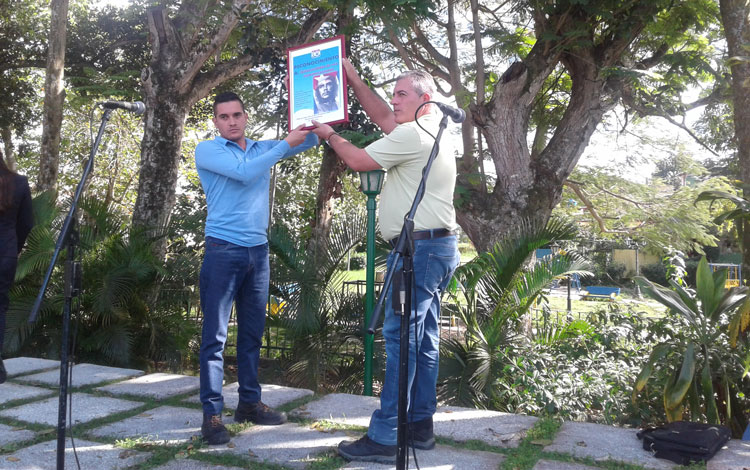 Día del trabajador de las comunicaciones