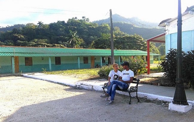 Viviendas en Rincón Naranjo, montañas de Guamuhaya, Villa Clara Viviendas en Rincón Naranjo, montañas de Guamuhaya, Villa Clara