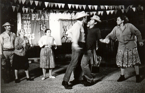 Obra La Vitrina del Grupo Teatro Escambray Obra La Vitrina del Grupo Teatro Escambray