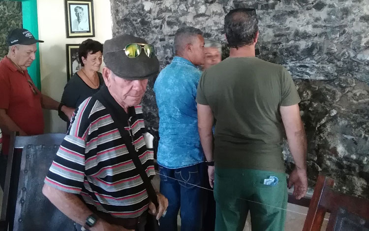 Colectivo de Melaíto recorre Museo de la Industria Azucarera, en Encrucijada, Villa Clara, Cuba. Colectivo de Melaíto recorre Museo de la Industria Azucarera, en Encrucijada, Villa Clara, Cuba.